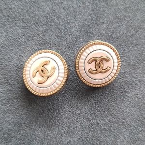Button Set
